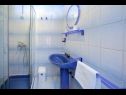 Apartments More - 300 m from beach: A2(2+3), SA3(2+1), SA4(2+2) Bibinje - Zadar riviera  - Apartment - A2(2+3): bathroom with toilet