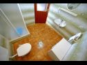 Apartments More - 300 m from beach: A2(2+3), SA3(2+1), SA4(2+2) Bibinje - Zadar riviera  - Studio apartment - SA3(2+1): bathroom with toilet