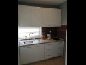 Apartments Fuzi - 50 m from sea: A1(2+1), SA4(2) Bibinje - Zadar riviera  - Apartment - A1(2+1): kitchen