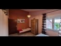 Apartments Julijana - economy apartment A1(6) Bibinje - Zadar riviera  - Apartment - A1(6): bedroom