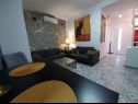 Apartments Robi - 100 meters to the beach A1(2+1), A2(4+1), A3(4) Donji Karin - Zadar riviera  - Apartment - A1(2+1): living room
