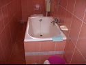 Apartments Dusko - free parking A1(2+2) Gornji Karin - Zadar riviera  - Apartment - A1(2+2): bathroom with toilet