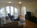 Apartments Vlatkica - 10 m from beach: A1 Vlatkica(4), A2 Lea(4) Maslenica - Zadar riviera  - Apartment - A1 Vlatkica(4): living room