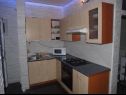 Apartments Dali - 300 m from the beach: SA1 1D (3), A2 1L (5), A3 2k (6) Nin - Zadar riviera  - Apartment - A2 1L (5): kitchen