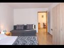 Apartments Remi - 300 m from sea: A1(4+2), A2(2+2), A3(2+2) Nin - Zadar riviera  - Apartment - A3(2+2): bedroom