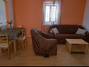 Apartments Jakov - old town center: A1(4) Nin - Zadar riviera  - Apartment - A1(4): living room