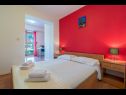 Apartments Bosko - 30m from the sea with parking: A1(2+2), SA2(2), A3(2+2), A4(4+1) Nin - Zadar riviera  - Studio apartment - SA2(2): interior