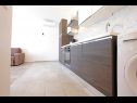 Apartments Kani A5 istok(2+2), A6 zapad(2+2) Nin - Zadar riviera  - Apartment - A5 istok(2+2): kitchen