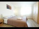Apartments Kani A5 istok(2+2), A6 zapad(2+2) Nin - Zadar riviera  - Apartment - A5 istok(2+2): bedroom