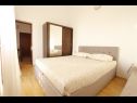 Apartments Oasis A1(4+2), A2(2+2), A3(2+2) Nin - Zadar riviera  - Apartment - A2(2+2): bedroom