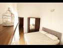 Apartments Oasis A1(4+2), A2(2+2), A3(2+2) Nin - Zadar riviera  - Apartment - A2(2+2): bedroom