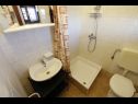 Apartments Oasis A1(4+2), A2(2+2), A3(2+2) Nin - Zadar riviera  - Apartment - A3(2+2): bathroom with toilet