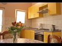 Apartments Dita - 400 m from sandy beach: A1(4), A2(4) Nin - Zadar riviera  - Apartment - A2(4): kitchen