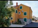 Apartments Stosa - with parking : A1(2+1), A2(2+1), A3(3+3) Nin - Zadar riviera  - house