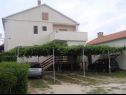 Apartments Slava - private parking: A1(6+1), A2(4+1) Nin - Zadar riviera  - house