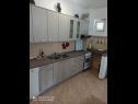 Apartments Slava - private parking: A1(6+1), A2(4+1) Nin - Zadar riviera  - Apartment - A2(4+1): kitchen