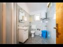 Apartments Ivan - modern & close to center: A1(4), A2(2+2) Nin - Zadar riviera  - Apartment - A1(4): bathroom with toilet