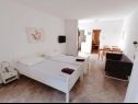 Apartments Petar - 30 m from sandy beach: A1(6+1), A2(4), SA3(2) Nin - Zadar riviera  - Studio apartment - SA3(2): interior