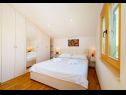 Apartments Luce - pool and view: A1(6+2) Novigrad - Zadar riviera  - Apartment - A1(6+2): bedroom