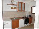 Apartments Pupa - nice family apartments: A1 Dora(4+1), A2 Mihael(4+1), A3 Tea(2+1) Petrcane - Zadar riviera  - Apartment - A3 Tea(2+1): kitchen