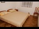 Apartments Pupa - nice family apartments: A1 Dora(4+1), A2 Mihael(4+1), A3 Tea(2+1) Petrcane - Zadar riviera  - Apartment - A2 Mihael(4+1): bedroom