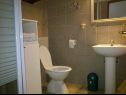 Apartments Mis - apartments close to sea: A1(4), A2(4) Petrcane - Zadar riviera  - Apartment - A2(4): bathroom with toilet