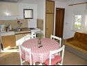 Apartments Teo - 8m from the sea & parking: A1 žuti(4), A2 bijeli(4), A3 novi(4) Privlaka - Zadar riviera  - Apartment - A2 bijeli(4): kitchen and dining room