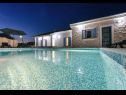 Holiday home Ani 1 - with pool : H(6) Privlaka - Zadar riviera  - Croatia - swimming pool