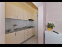 Apartments Ani - with pool : SA4(2), A5(2+2), A6(2+2) Privlaka - Zadar riviera  - Apartment - A5(2+2): kitchen