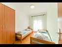 Apartments Ivica - with parking : A1-0A(4+1), A2-1A(4+1), A3-1B(4+1), A4-2A(4+1) Sabunike - Zadar riviera  - Apartment - A2-1A(4+1): bedroom