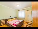 Apartments Ivica - with parking : A1-0A(4+1), A2-1A(4+1), A3-1B(4+1), A4-2A(4+1) Sabunike - Zadar riviera  - Apartment - A3-1B(4+1): bedroom