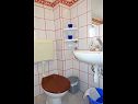 Apartments Miho A1(4+1), A2(4+1) Sabunike - Zadar riviera  - Apartment - A2(4+1): bathroom with toilet
