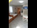 Apartments Dobri - 500 m from beach: A5(2+1), A4(2+2), A3(2+2), A2(2+2) Sabunike - Zadar riviera  - Apartment - A2(2+2): living room