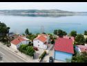 Apartments Ivan Z - 10 m from sea: A3(2), A4(2) Seline - Zadar riviera  - vegetation (house and surroundings)