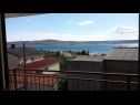 Apartments Sunny  - sea side terrace & parking: A1(4+1), A2(6+1) Starigrad-Paklenica - Zadar riviera  - 