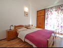 Apartments Velebit - 130m to the beach: A1(5+1), A2(7) Starigrad-Paklenica - Zadar riviera  - Apartment - A1(5+1): bedroom