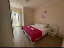 Apartments Ante - 200 m from beach: A2(4+2) Starigrad-Paklenica - Zadar riviera  - Apartment - A2(4+2): bedroom