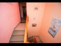 Apartments Mirja - 130 m from sea: A1(8+1) Starigrad-Paklenica - Zadar riviera  - staircase