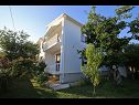 Apartments Vera - 150 m from sea: A1(4), SA2(2), SA3(2) Sukosan - Zadar riviera  - house