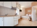 Apartments Old Stone: SA1(2), A2(4+1), SA4(2) Sukosan - Zadar riviera  - Studio apartment - SA1(2): kitchen