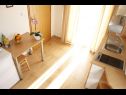 Apartments Old Stone: SA1(2), A2(4+1), SA4(2) Sukosan - Zadar riviera  - Studio apartment - SA1(2): living room