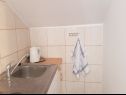 Apartments Darko - 30 m from beach : A2(3+1), A4(3), SA5(3) Sukosan - Zadar riviera  - Studio apartment - SA5(3): kitchen