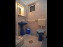 Apartments Jerimih - 120 m from sea: A1(4+1), A3(4+1), A4(4+1) Sukosan - Zadar riviera  - Apartment - A1(4+1): bathroom with toilet