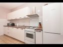 Apartments Dama - 10 m from beach: A1(6+1) Sukosan - Zadar riviera  - Apartment - A1(6+1): kitchen