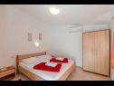 Holiday home Seagull H(12) Vir - Zadar riviera  - Croatia - H(12): bedroom