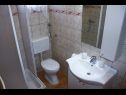 Apartments Almond A1(2+2), A2(4+2), A3(4+2) Vir - Zadar riviera  - Apartment - A1(2+2): bathroom with toilet
