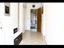 Apartments Almond A1(2+2), A2(4+2), A3(4+2) Vir - Zadar riviera  - Apartment - A2(4+2): hallway