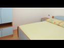 Apartments VINK - 80 m from beach A2(4), A3(4), A4(4) Vir - Zadar riviera  - Apartment - A2(4): bedroom