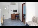 Apartments VINK - 80 m from beach A2(4), A3(4), A4(4) Vir - Zadar riviera  - Apartment - A4(4): living room