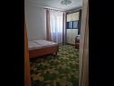 Rooms Mat - 300 m from sea: R1(2), R3(3), R4(3) Vir - Zadar riviera  - Room - R4(3): bedroom